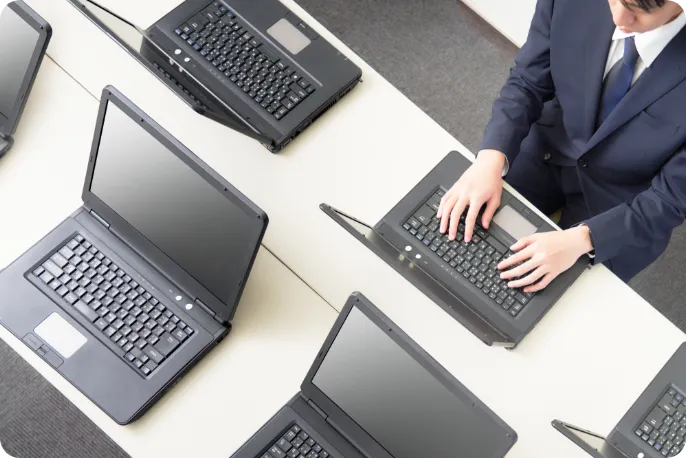 複数台のパソコンを設定する手元